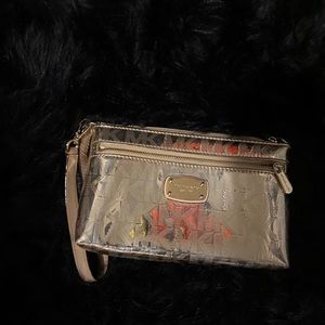 Michael Kors wristlet